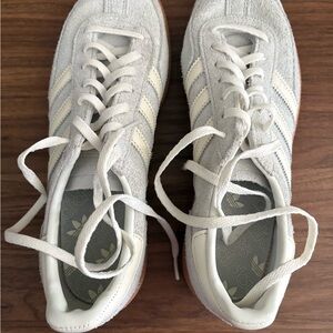 Adidas Women's Light Gray and Cream Sneakers